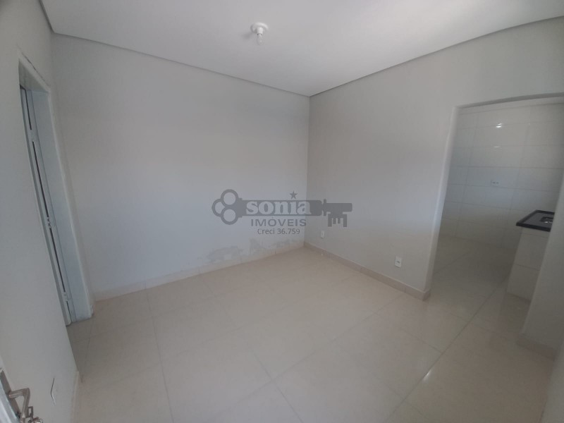 Casa para alugar com 2 quartos - Foto 4