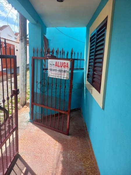 Casa para alugar com 2 quartos - Foto 1